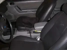 03seatsSide0015.webp
