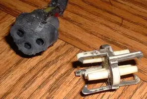 egr vac lines coupler.webp