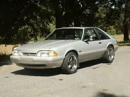92mustangfront.webp