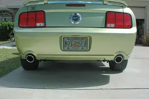 Axel backs.webp