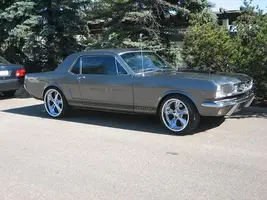 65 Mustang1.webp