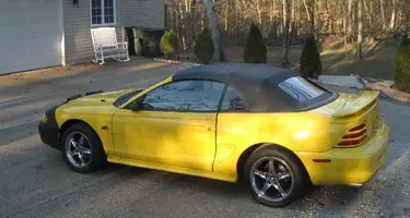 1994MustangGtVert_002.webp