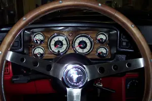 mustangengineswap315.webp
