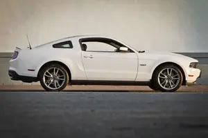 Mustang003.webp