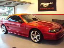 mustangsaleenwheels003.webp