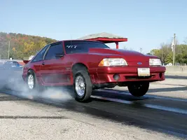 m5lp_0707_01_z1990_ford_mustang_GTb.webp