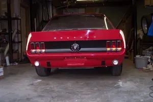 mustangengineswap215.webp