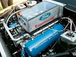 mmfp_0711_04_z+ford_mustang_roush_stage_3_experimental_ford_engine+engine_bay-small.webp