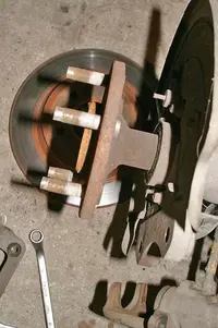 axle05.webp