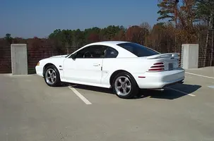 Bobs95GT50LRQtr.webp