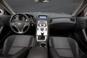hyundai-genesis-coupe-se2.webp