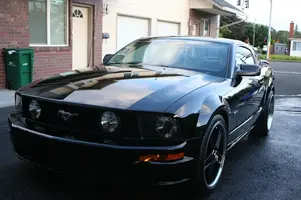 2005 mustang1.webp
