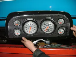 clusterandgauges.webp