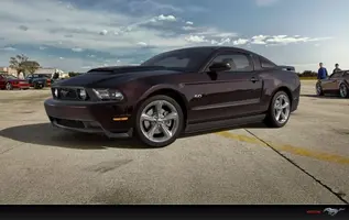 Mustang_21900x1200.webp
