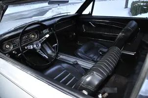 1965mustangconvMassinterior_DSC3746.webp