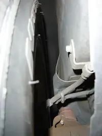 undersidefromfront.webp