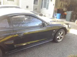 mustang-rearseatspassdr.webp