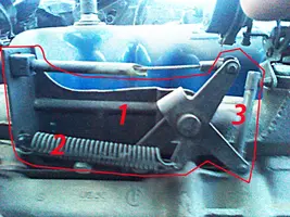 throttle_bracket_2.webp