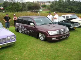 TuginthePark200818.webp