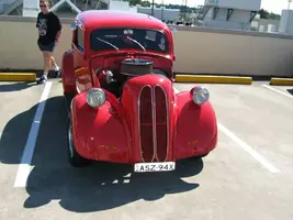 CastleHill2010882.webp