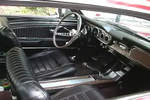 65ponyinterior.webp
