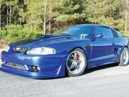 0702_mmfp_03z+1994_ford_mustang+side.webp