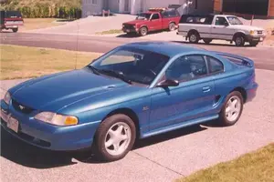 My Dad's 1995 Ford Mustang GT.webp