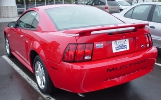 2004-Ford-Mustang-2.webp