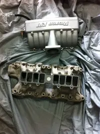 edelbrockvictorintake2.webp