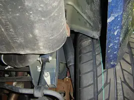 undersideofshockfromrear01.webp