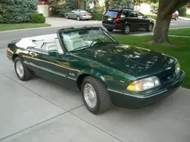 90_MustangLX-LimitedEdition_Pic1.webp