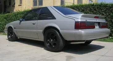 gray4a.webp