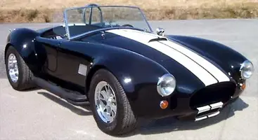 pacific-blackcar-01.webp