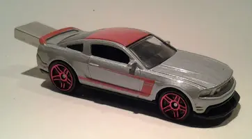 autodrive_2012_mustang_silver_04.webp