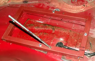 battery_tray1.webp