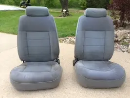 1988 5.0 CHAIRS.webp
