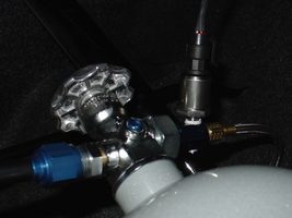 2007-0210_Cobra_Bottle2-800.webp