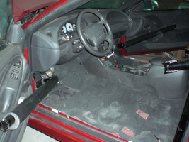 2007-0207_Cobra_interior-800.webp