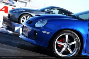 116879077-M.webp