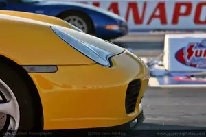 116878999-M.webp