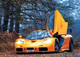 McLarenF1LM1995-002.webp
