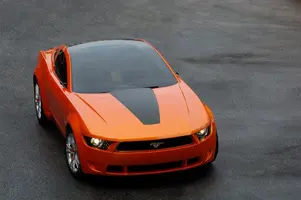 g_mustang_1280_03.webp