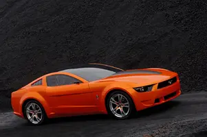 g_mustang_1280_09.webp