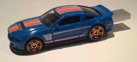 autodrive_2010_mustang_gt500_06.webp