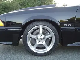 VicsMustangSEPT2005016.webp