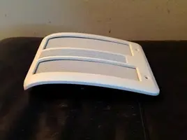 93 speaker grille 2 c.webp