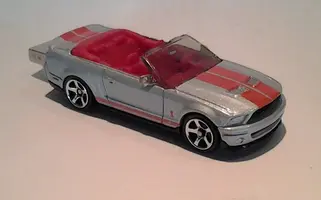 autodrive_2010_Shelby_mustang_gt500_silver_convertible_03.webp