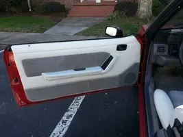 93 mustang door panels 4c.webp