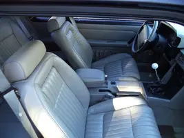 Front_Seats_small.webp
