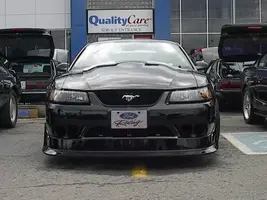 ford_show_2.webp